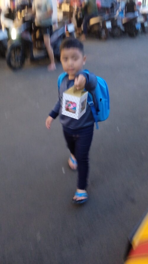 GqY.jpg
